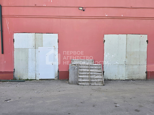 Помещения свободного назначения, 180 кв.м.